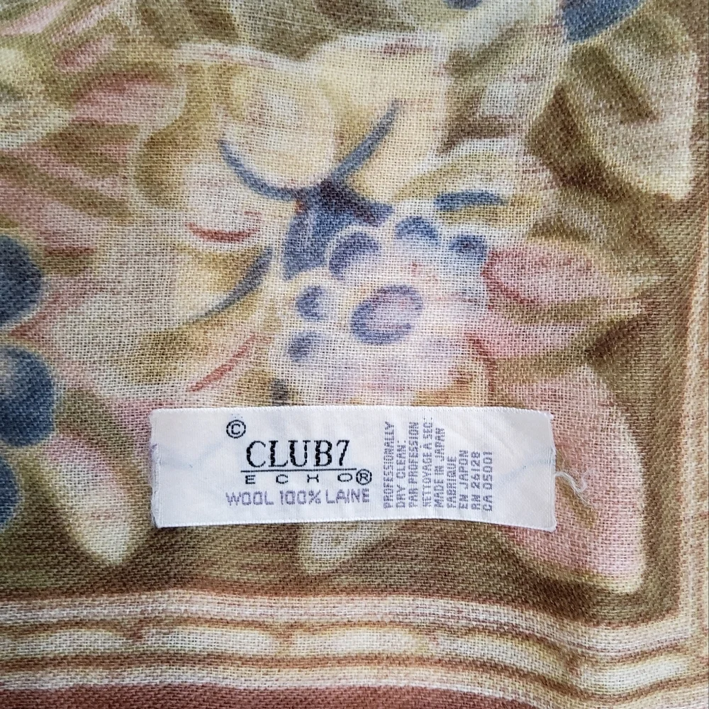 CLUB7 Echo Vintage 100% Wool Scarf